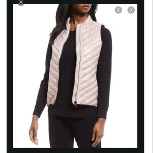 NWT Calvin Klein Performance Mock Neck Vest